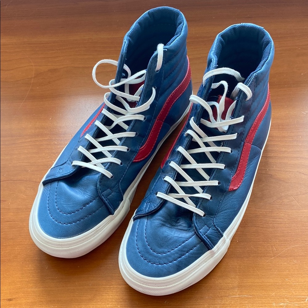 Vans Vault – Italian Leather OG Sk8-Hi LX Pack